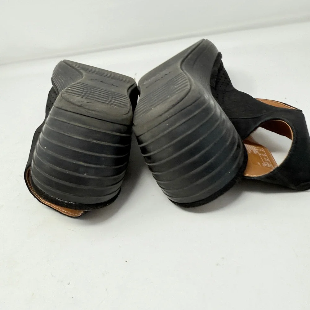 Clarks‎ Womens Black Perforated Wedge Sandals Ankle Strap Comfort Size 10